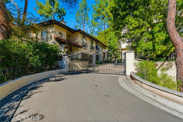 Property photo of 56 N Arroyo