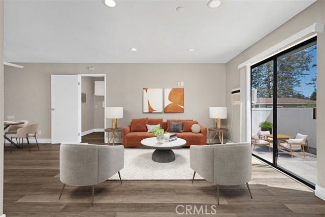 Property photo of 25821 Via Lomas