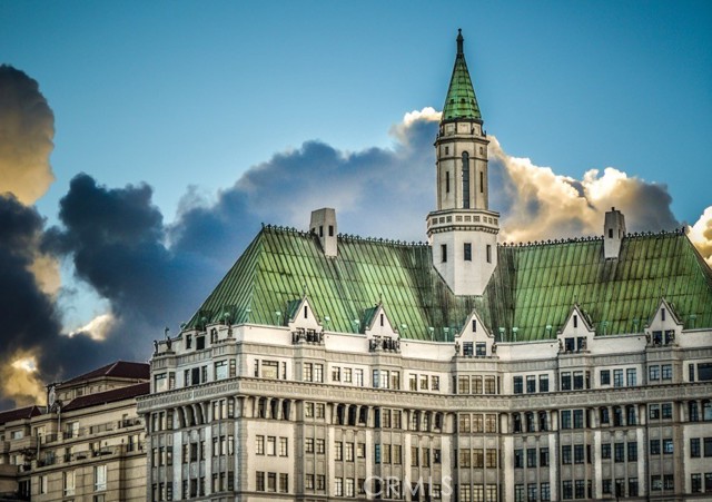 Property photo of 800 E Ocean BL