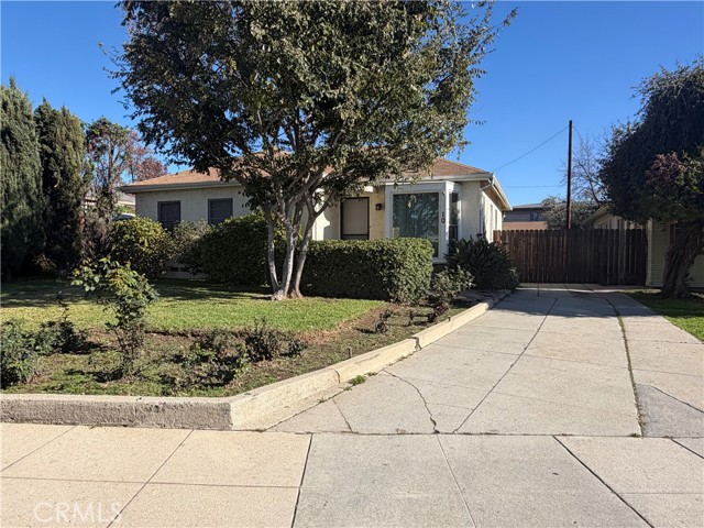 Property photo of 10 N Huntington