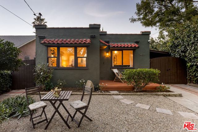 Property photo of 1481 Navarro AV