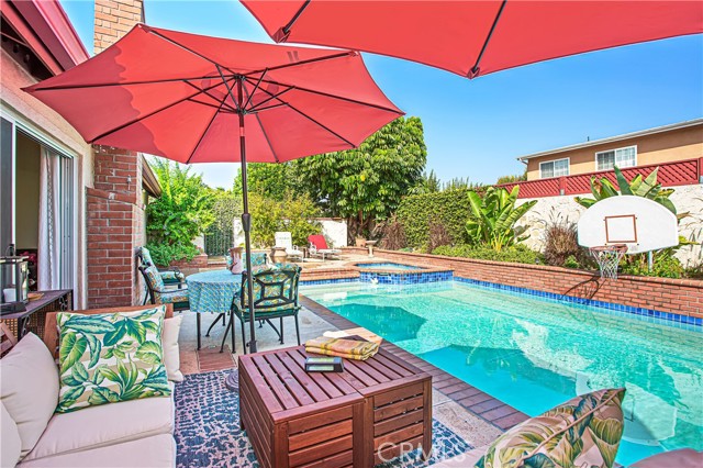 Photo of 5101 Chateau