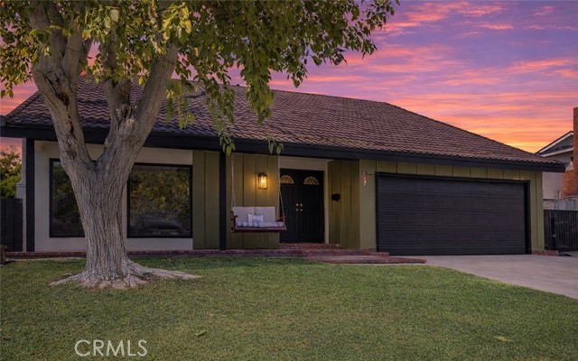 Property photo of 28975 Lotusgarden Dr