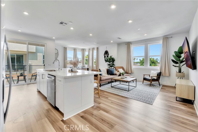 1531 W Bushell, Anaheim, CA 92805