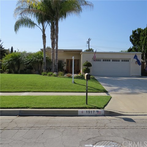 A photo of property located at 1917 Canyon DR, Fullerton