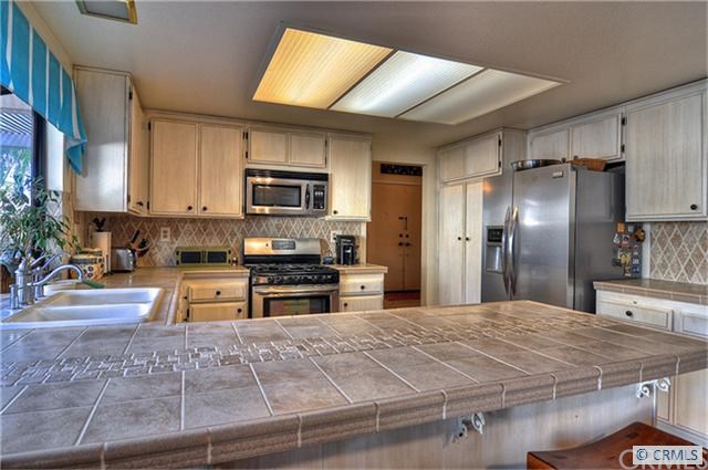 A photo of property located at 2126 BAYWOOD DR, Fullerton