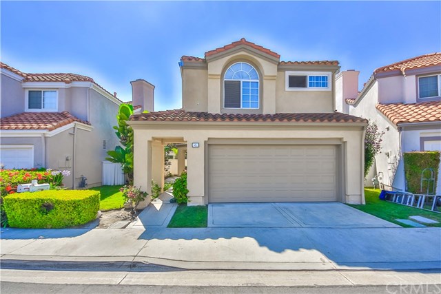 A photo of property located at 4 Del Azul, Irvine