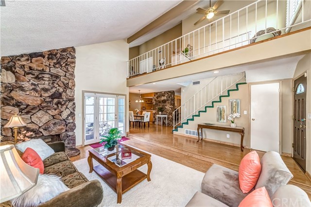 A photo of property located at 12492 Rainier CR, Los Alamitos