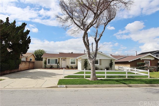 A photo of property located at 13315 De Alcala DR, La Mirada