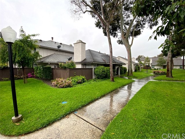 A photo of property located at 4815 Fieldbrook LN, Cypress