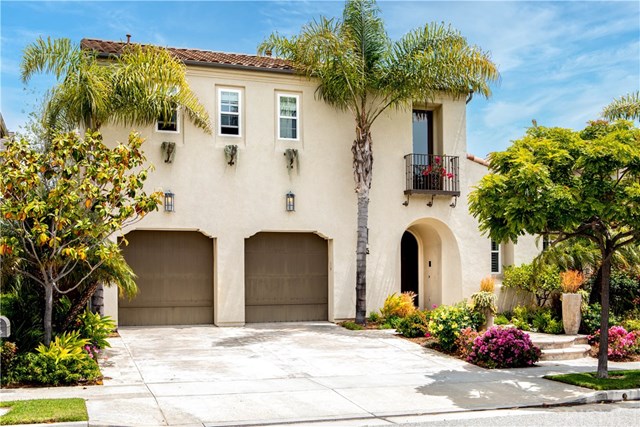 A photo of property located at 7545 Coastal View DR, Westchester