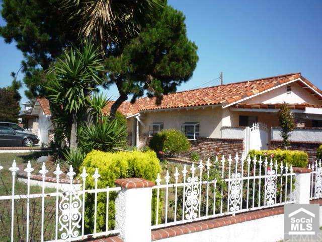 A photo of property located at 1600 E SANTA ANA ST, Anaheim