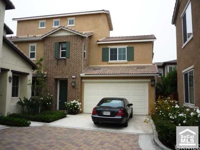 A photo of property located at 267 W PEBBLE CREEK LN, Orange